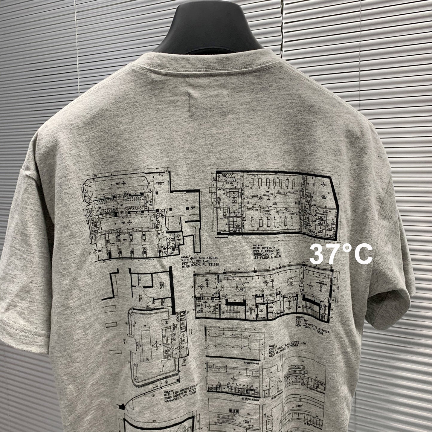 37도 / KITH TREATS ARCHITECT TEE