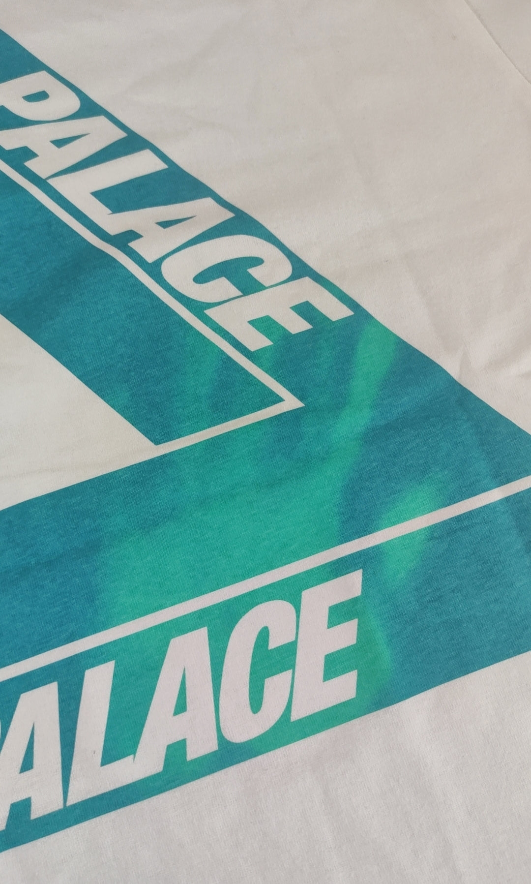 탑팔라스 / 팔라스 반팔티 , Palace Reacto Tri-Ferg T-Shirt White