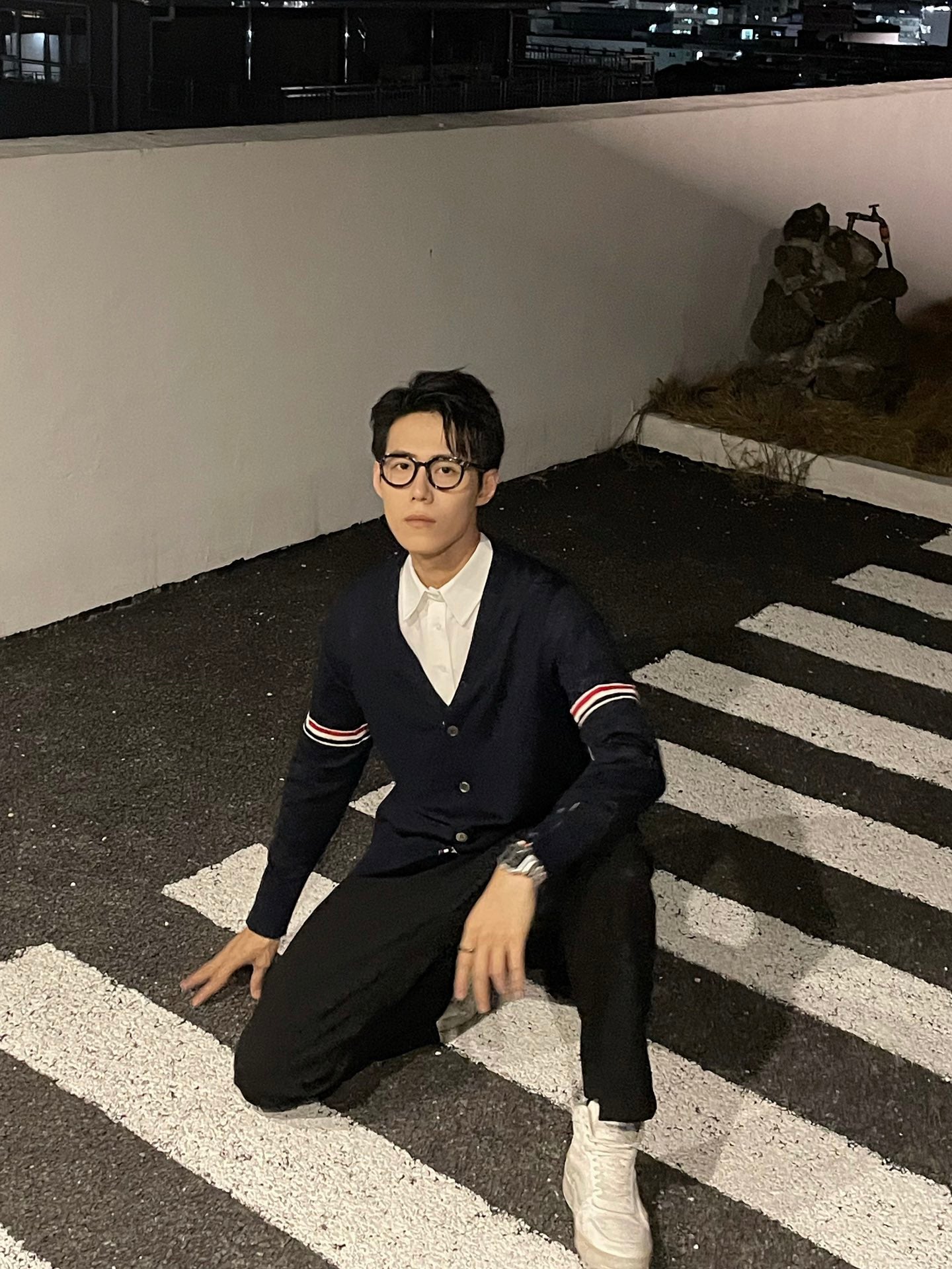 TJ / 톰브라운 울 브이넥 가디