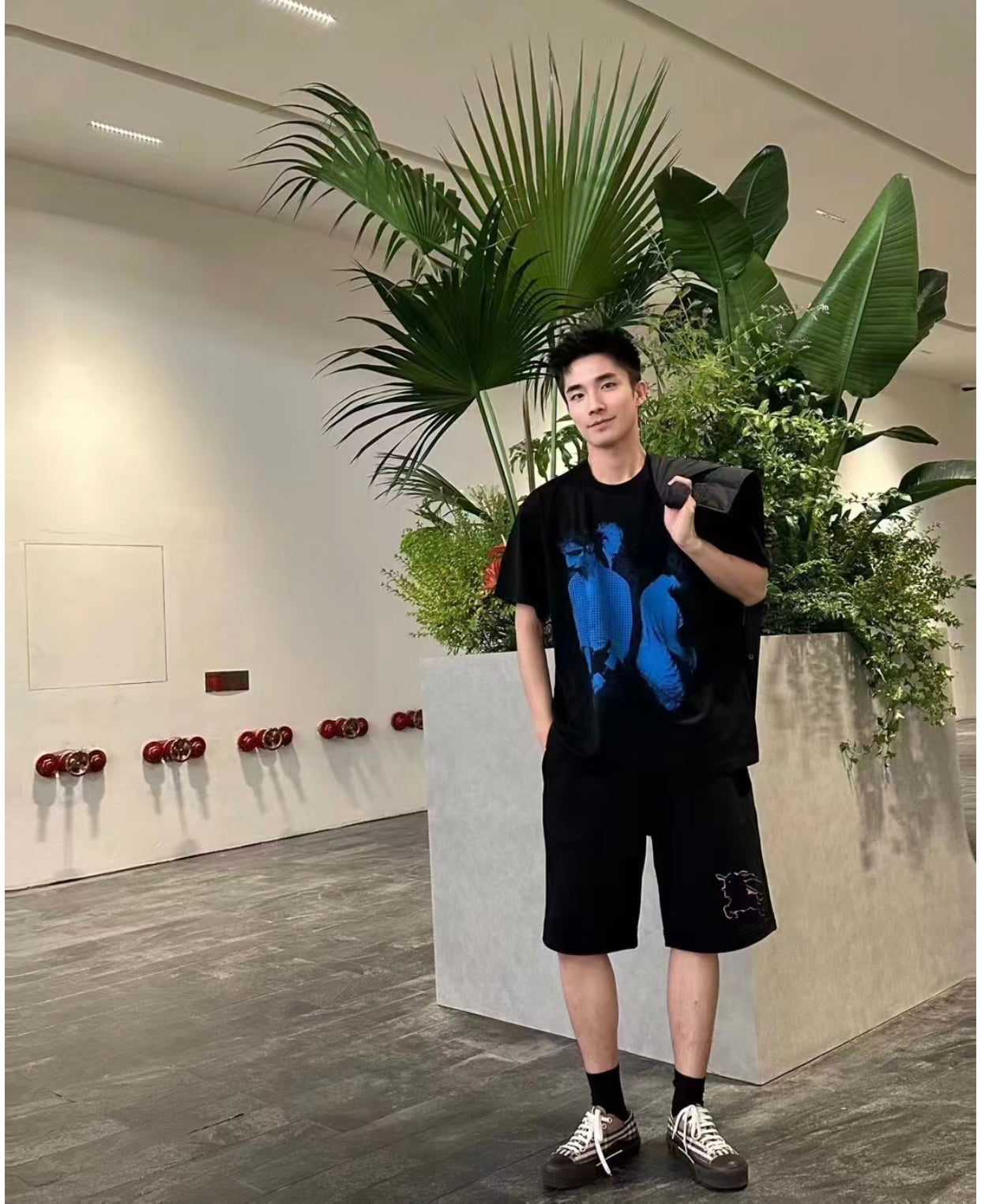 TJ / ๋ฒ๋ฒ๋ฆฌ ๐๐จ๐ฅ๐๐๐ฅ๐ฅ๐ฌ ๋ชจ๋ ํ๋ฆฐํธ ์ฝํผ ํฐ์
์ธ ~