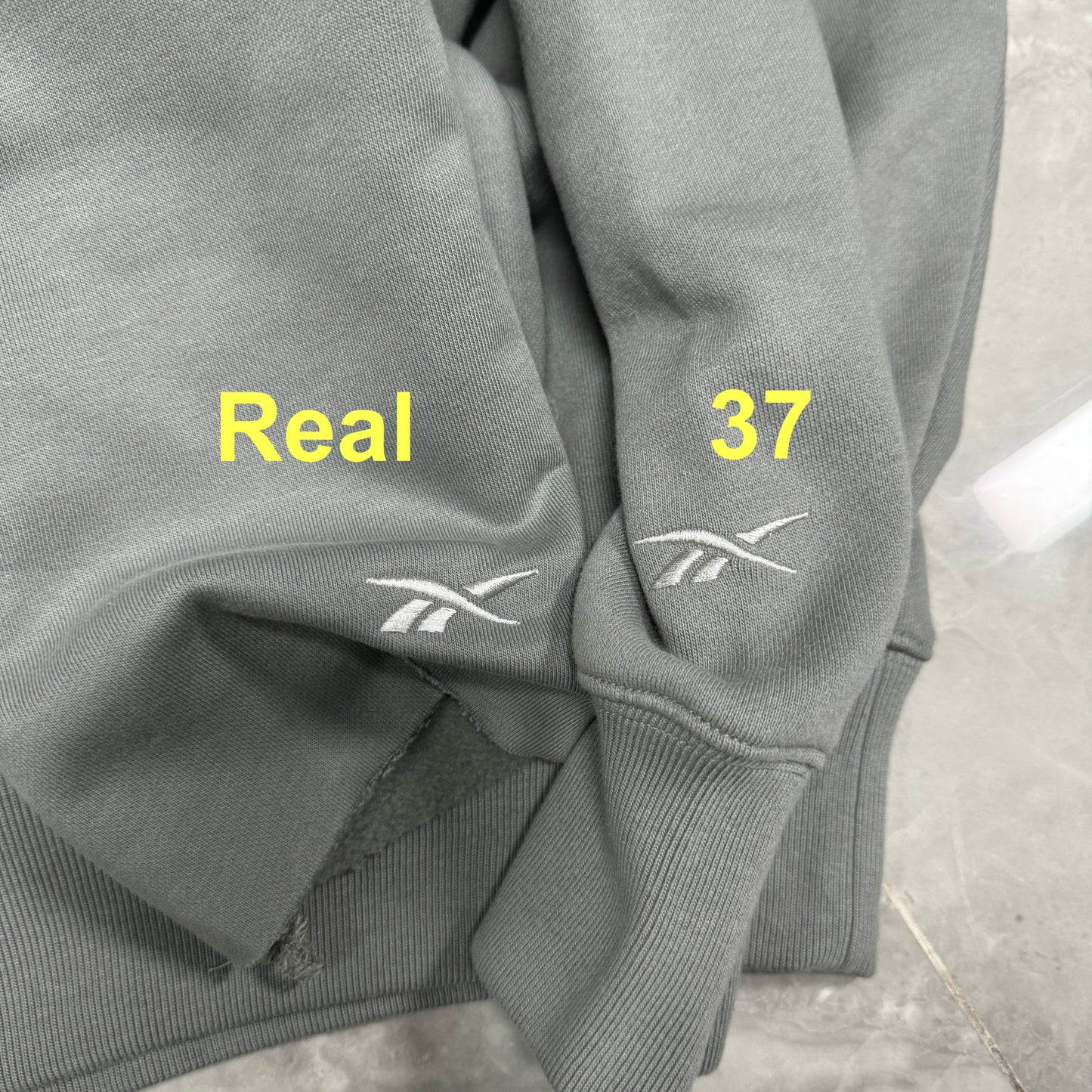 37도 / 팔라스 리복 콜라보 후드 , P2432-PALACE REEBOK Hoodie
