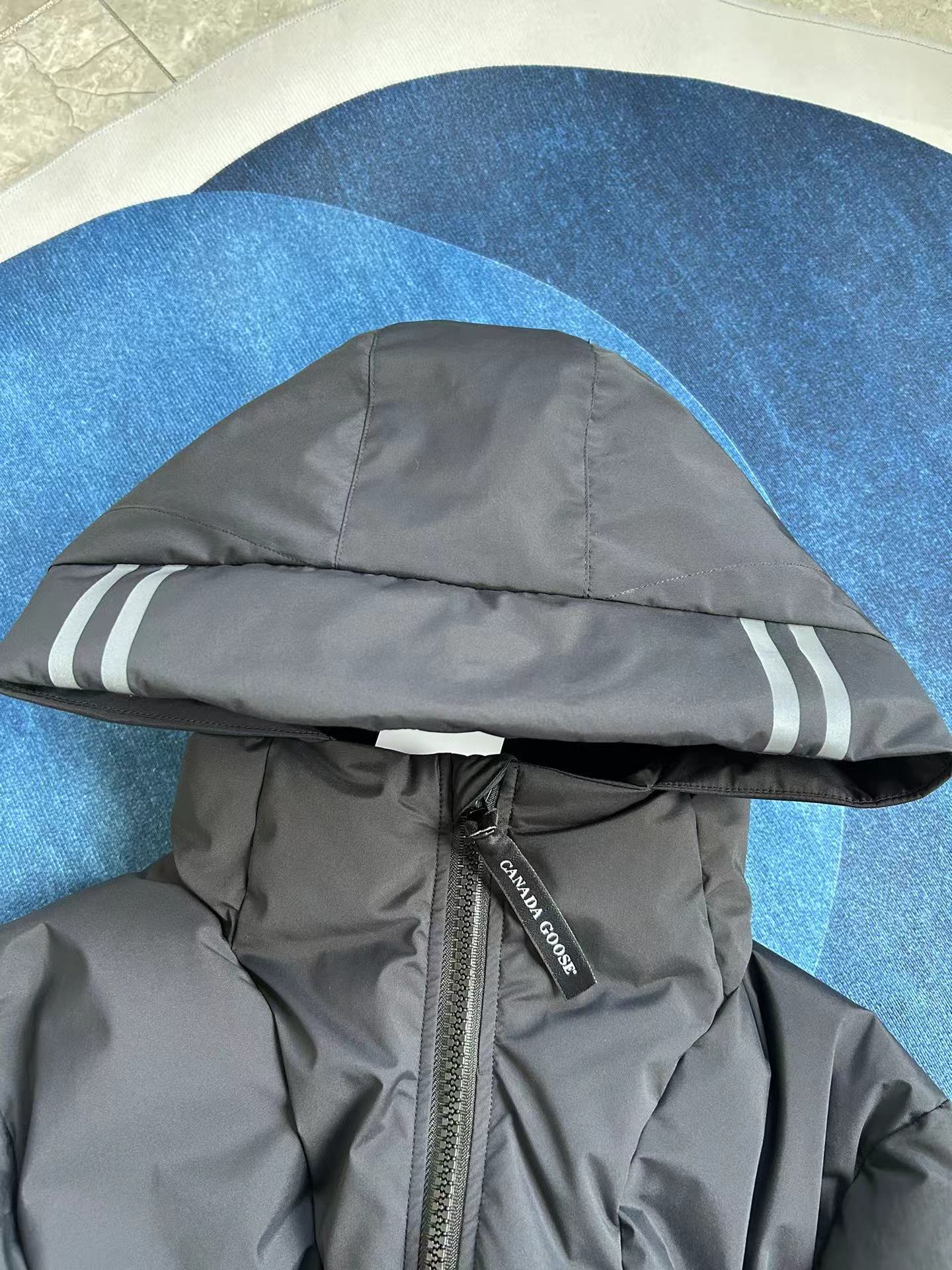 닌자스톤/캐나다구스 남성 패딩 자켓