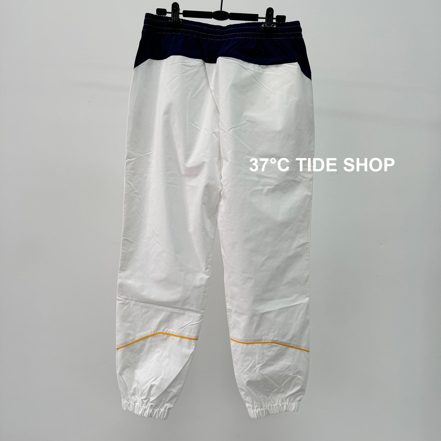 37도 / 팔라스 , P2455-PALACE PALAMAT SHELL JOGGER