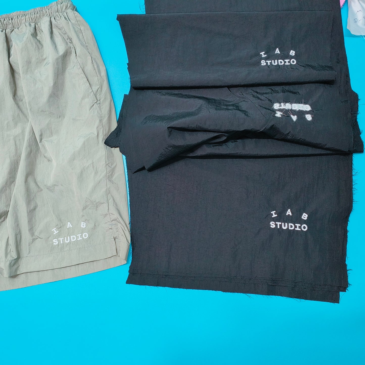 탑아이앱 / 아이앱 반바지 , IAB Studio Woven Shorts