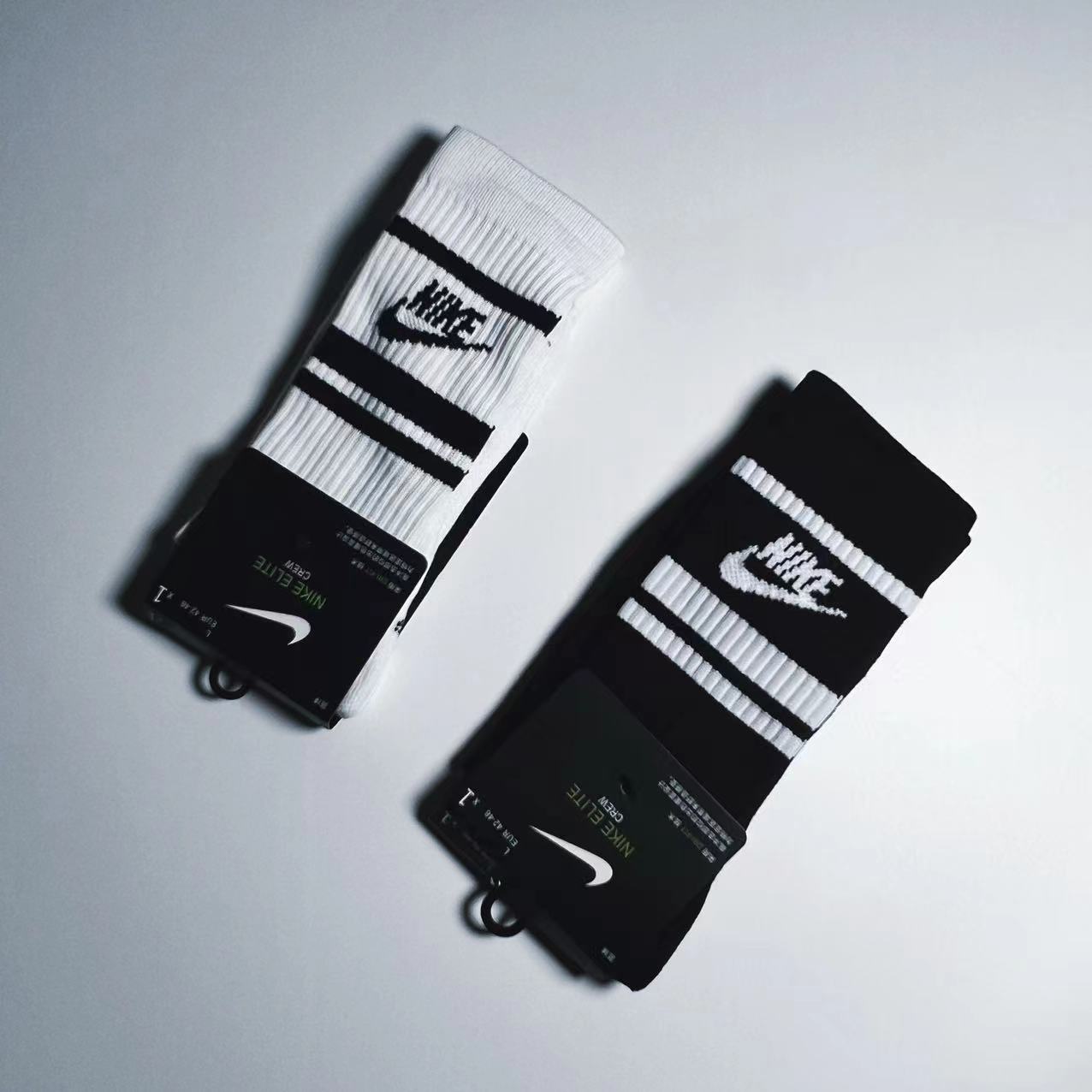 CND /나이키 양말