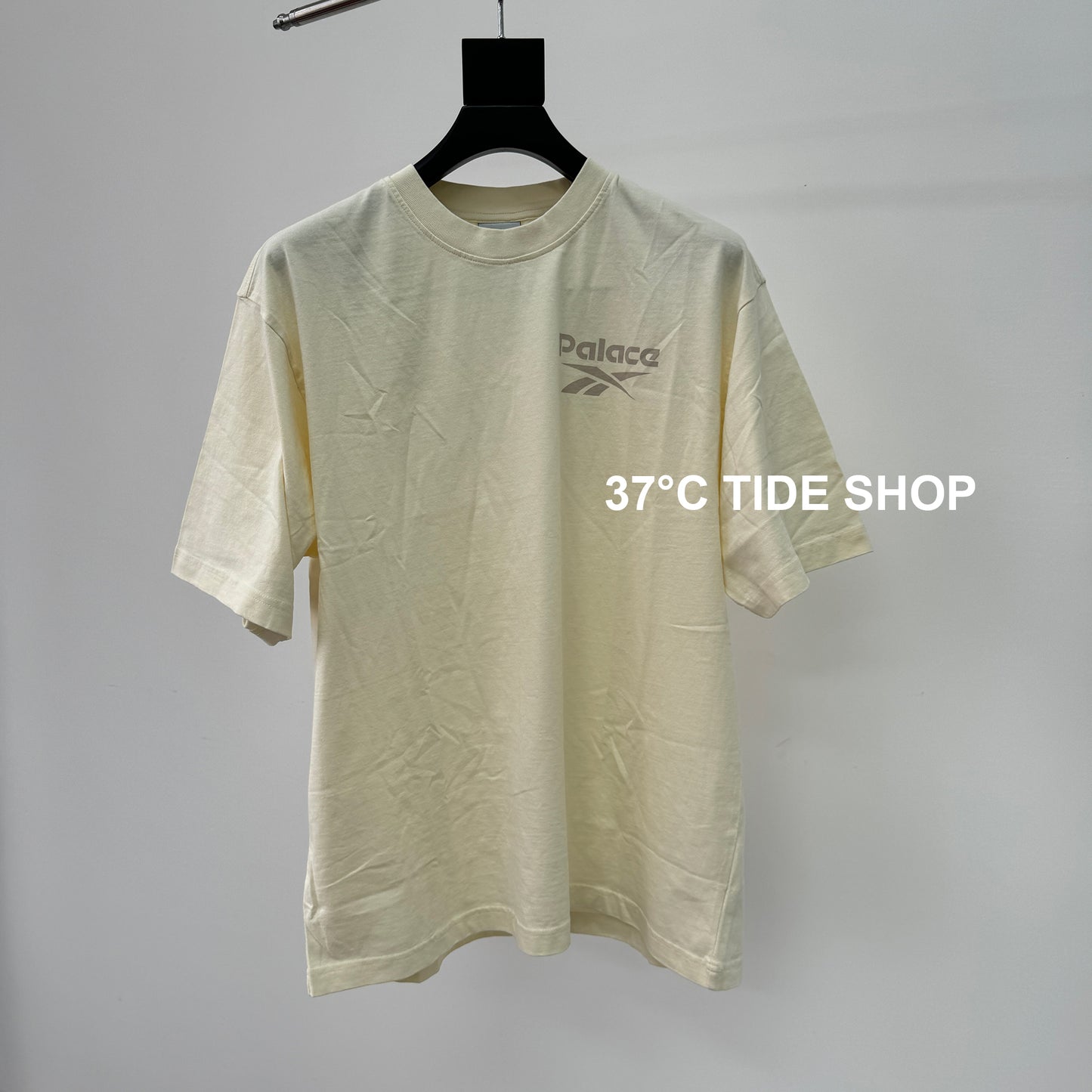 37도 / 팔라스 리복 콜라보 반팔티 , P2430-PALACE REEBOK T-SHIRT