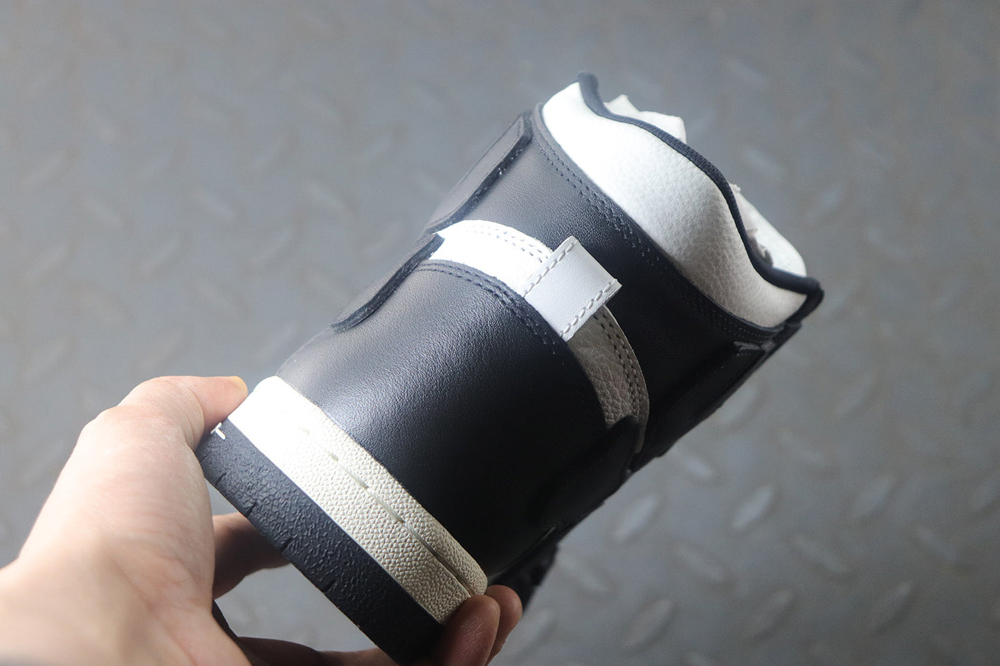 MEC /AMIRI 남성 하이탑 스니커즈