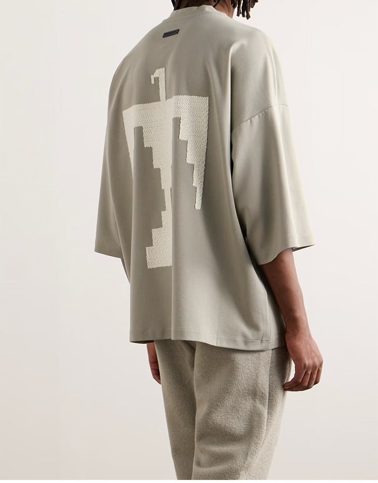 세나 / FEAR OF GOD FOG 시즌 8 메인 라인 하이 스트리트 캐주얼 루즈핏 인디고 이글 자수 반팔