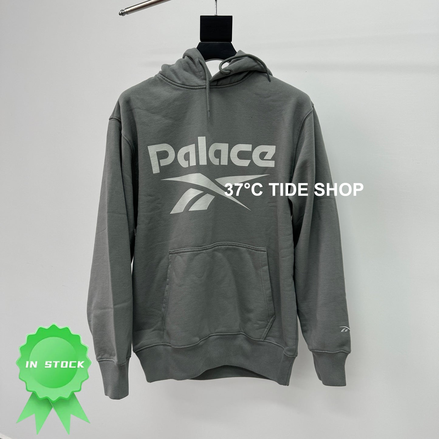 37도 / 팔라스 리복 콜라보 후드 , P2432-PALACE REEBOK Hoodie
