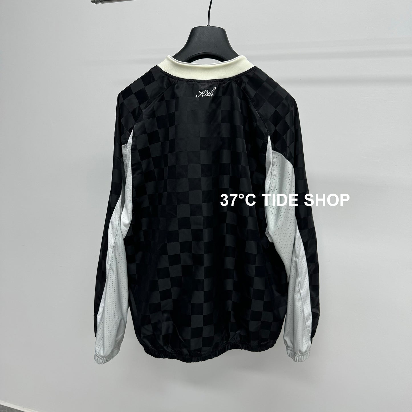37도 / KITH 24SS CHECKERED SATIN