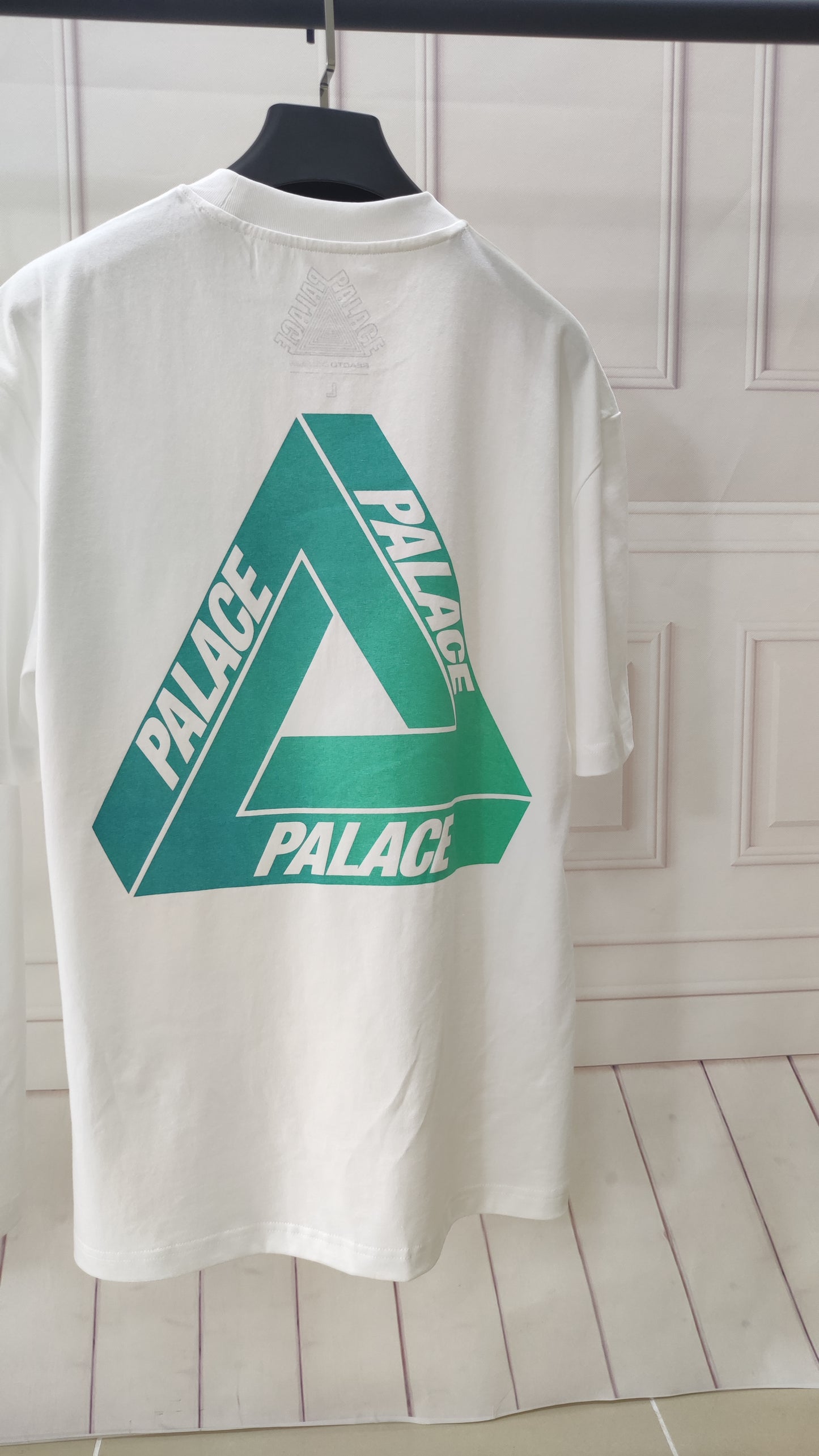 탑팔라스 / 팔라스 반팔티 , Palace Reacto Tri-Ferg T-Shirt White