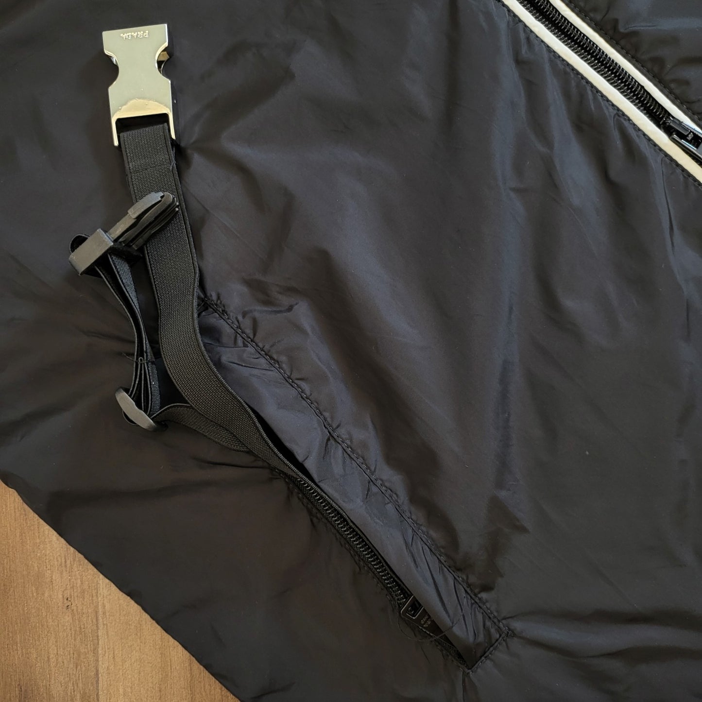 GTR / Prada 24SS 프라다 경량 아웃도어 자켓