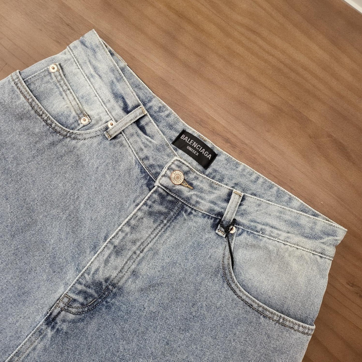 GTR / 발렌시아가 데님 진 , 24SS 와이드 레그 워시드 힐 루니드 진