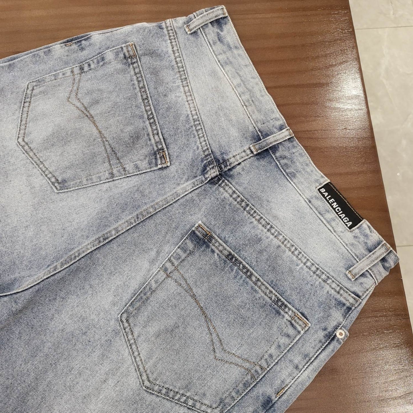 GTR / 발렌시아가 데님 진 , 24SS 와이드 레그 워시드 힐 루니드 진