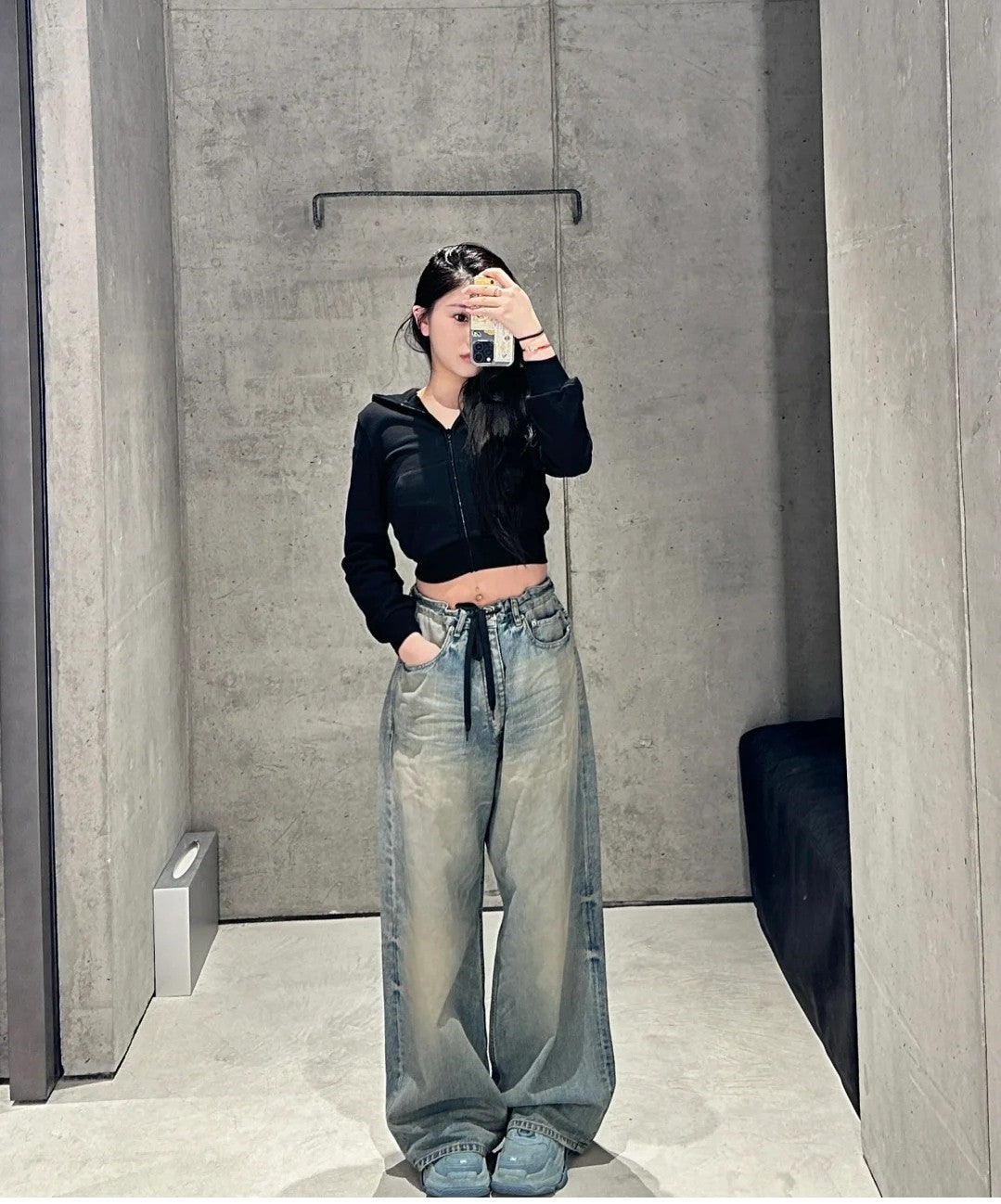 GTR / 발렌시아가 청바지 , BLCG 24SS 드로스트링 디스트로이드 와이드 레그 진