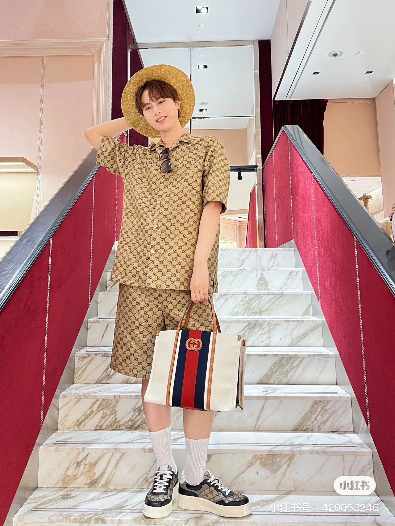 체인2호 / Gucc*/Gucci 2023 FW 초가을 신상 더블 G 자카드 반팔 셔츠