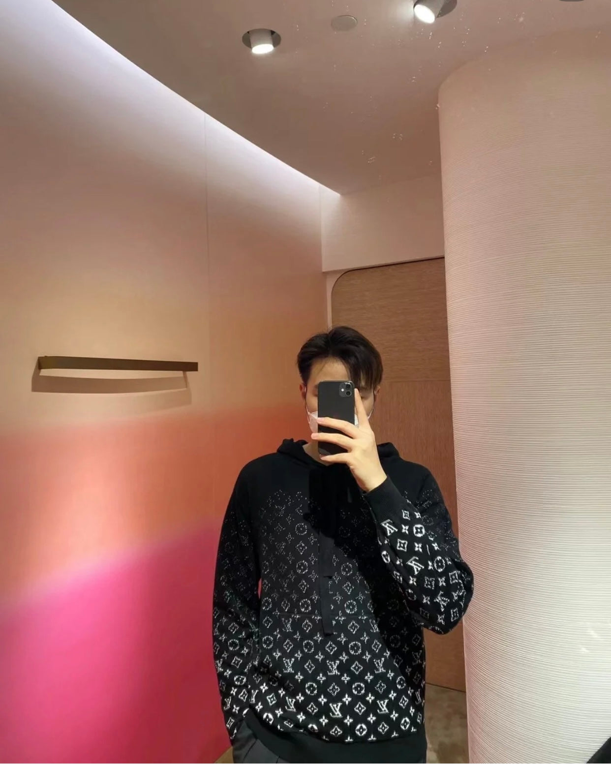 TJ셀러 / 루이비통 후드티 , 그라데이션 후드티