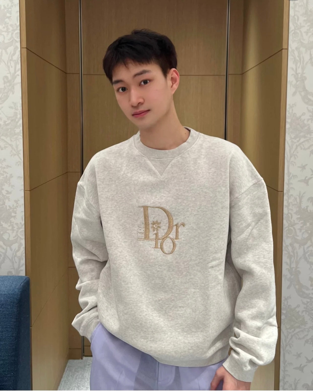TJ / 디올 루즈핏 맨투맨 , 루즈핏 스웨트셔츠