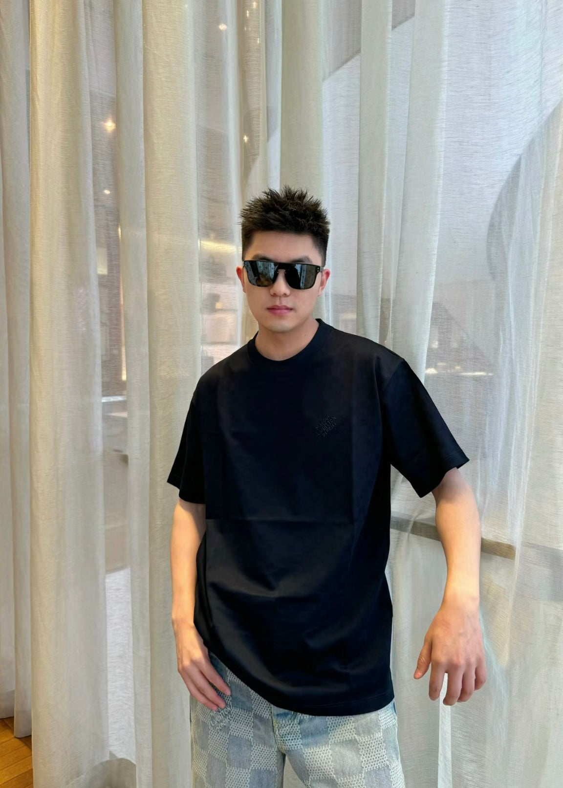 TJ셀러 / 루이비통 다미에 체 반팔티 , 𝗟𝗢𝗨𝗜𝗦 𝗩𝗨𝗜𝗧𝗧𝗢𝗡 𝗗𝗔𝗠𝗜𝗘𝗥 피케 코튼 티셔츠