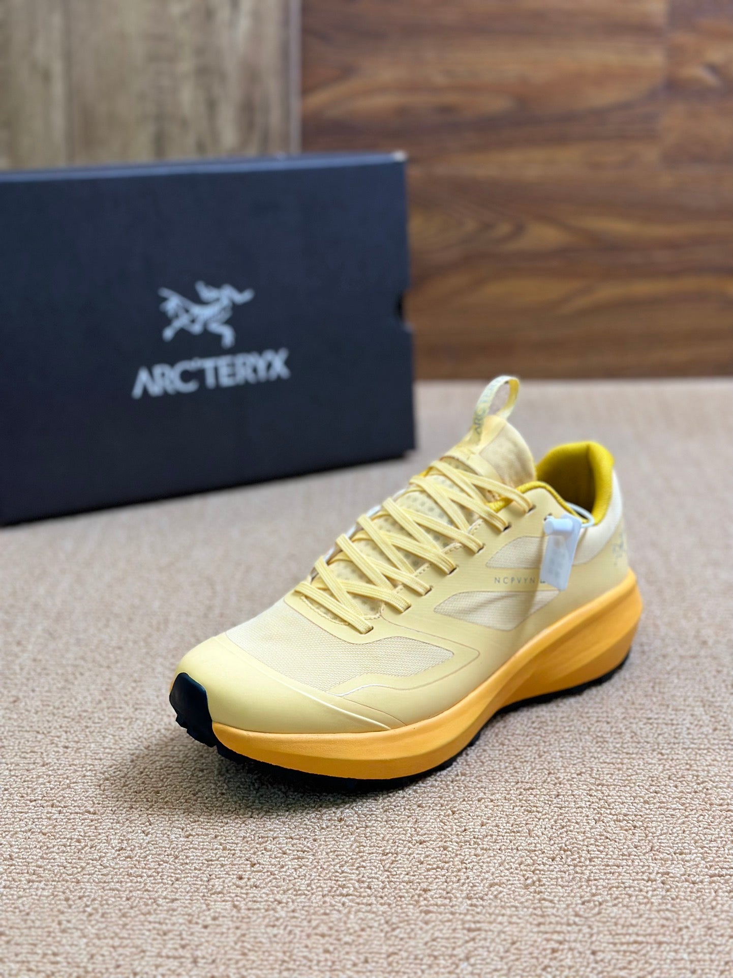 빙 / ARC'TERYX/아크테릭스 슈즈 SOLANO LEATHER GORE-TEX 커버 방수 남성 하이탑 캐주얼 슈즈