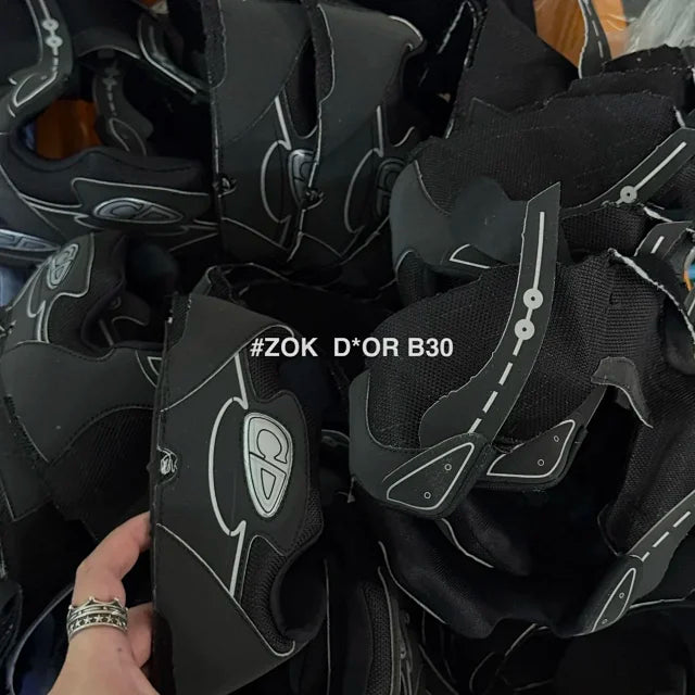 ZOK / 크롬하츠 반팔티 , 등판 말발굽 프린트 로고 반팔
