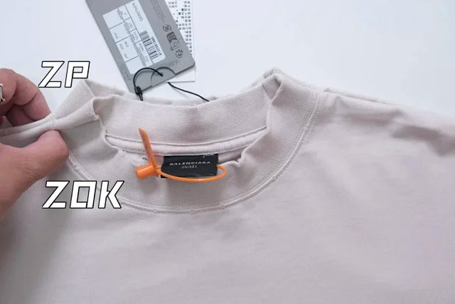 ZOK / 발렌시아가 파리 SS24 레터링 효과 반팔