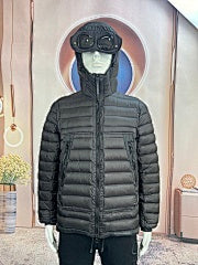 탑몽클 / Cp컴퍼니 남성 패딩