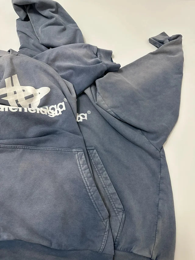 꼬부기 / 발렌시아가 새도우 후드티 , 파리시가 BALENCIAGA 화이트 섀도우 프린트 후드 맨투맨
