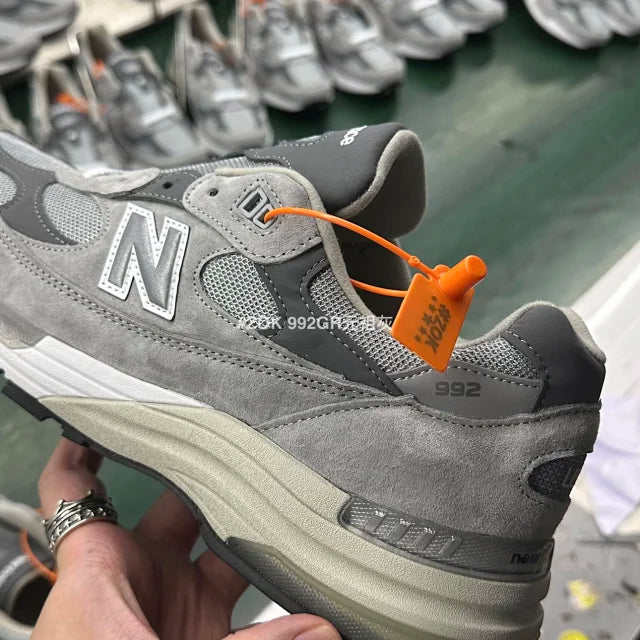 ZOK / 뉴발란스 992 , NB992GR