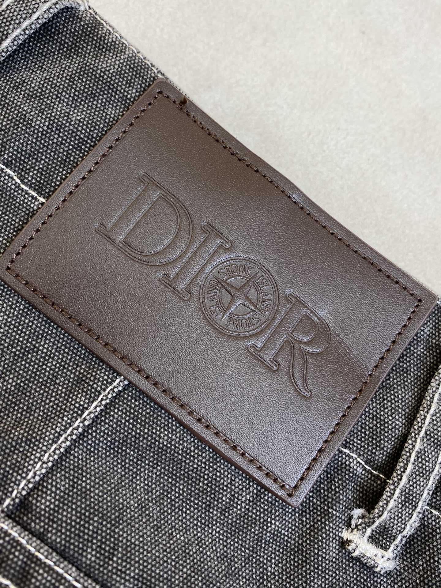 체인2호 / DIOR 디올 반바지