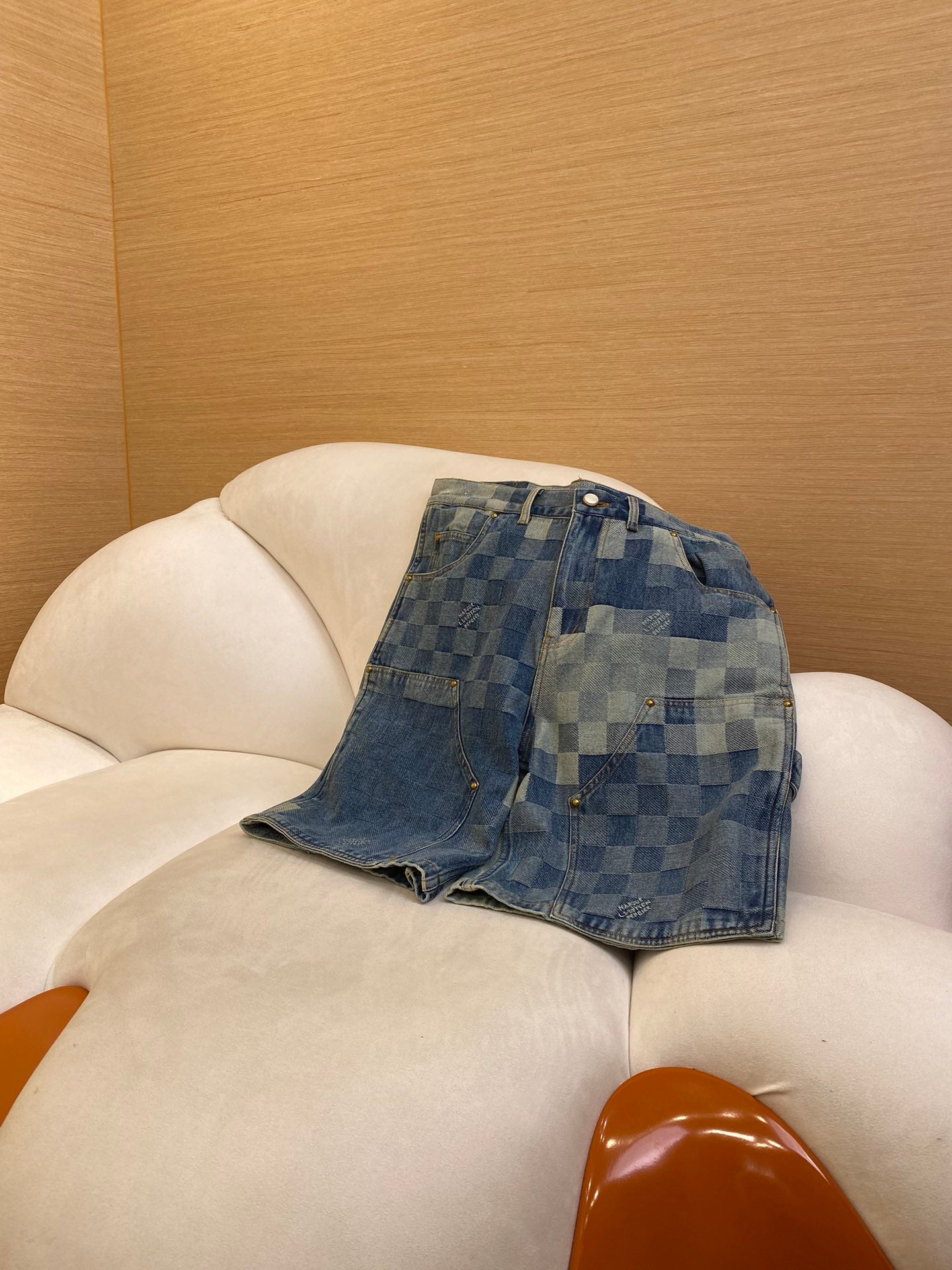 체인2호 / LV 모자이크 데님 팬츠