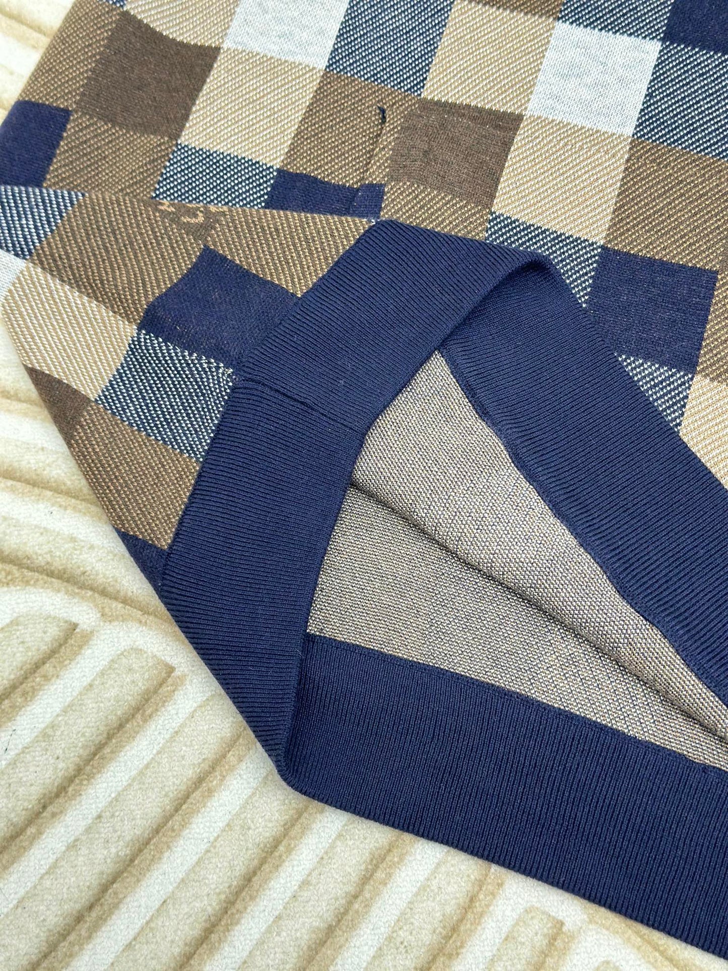 체인2호/루이 FW24 신형 피동 바둑판 합색 모직 후드 후드