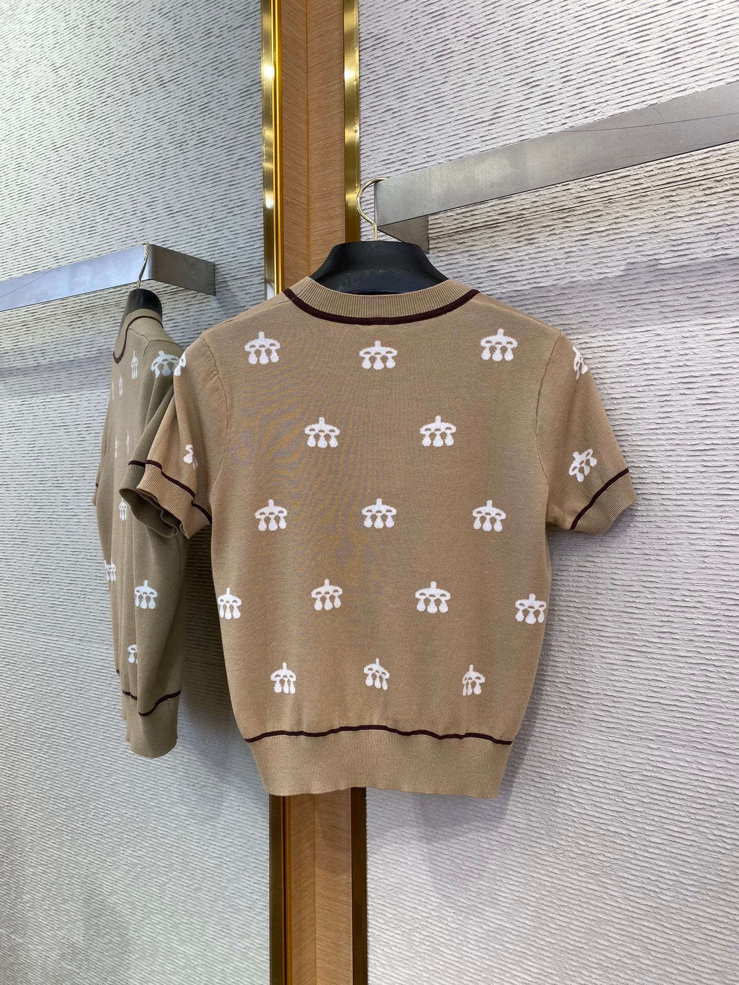체인2호 / HERMES 니트 반팔