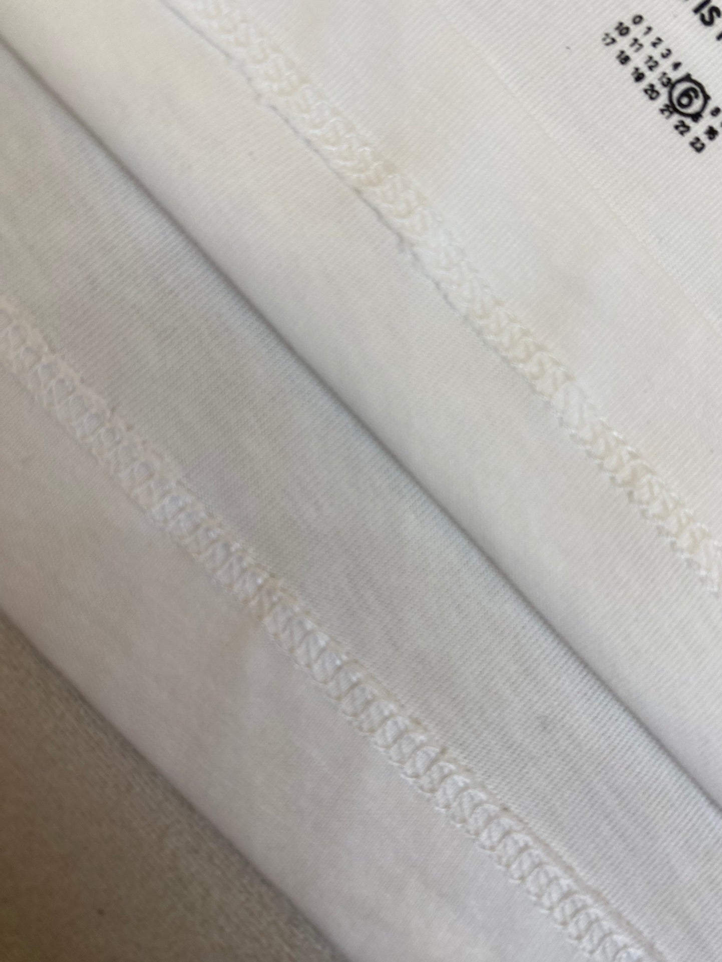 체인2호 / Maison Margiela 프린트 반팔 티셔츠