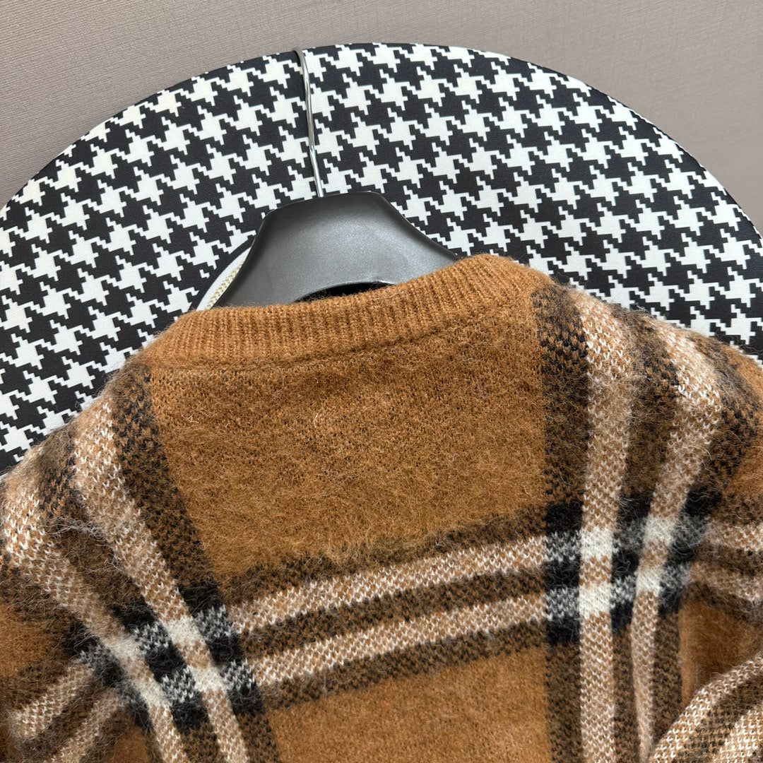 체인2호 /남성 신상 베이지 빈티지 체크 앙고라 카디건