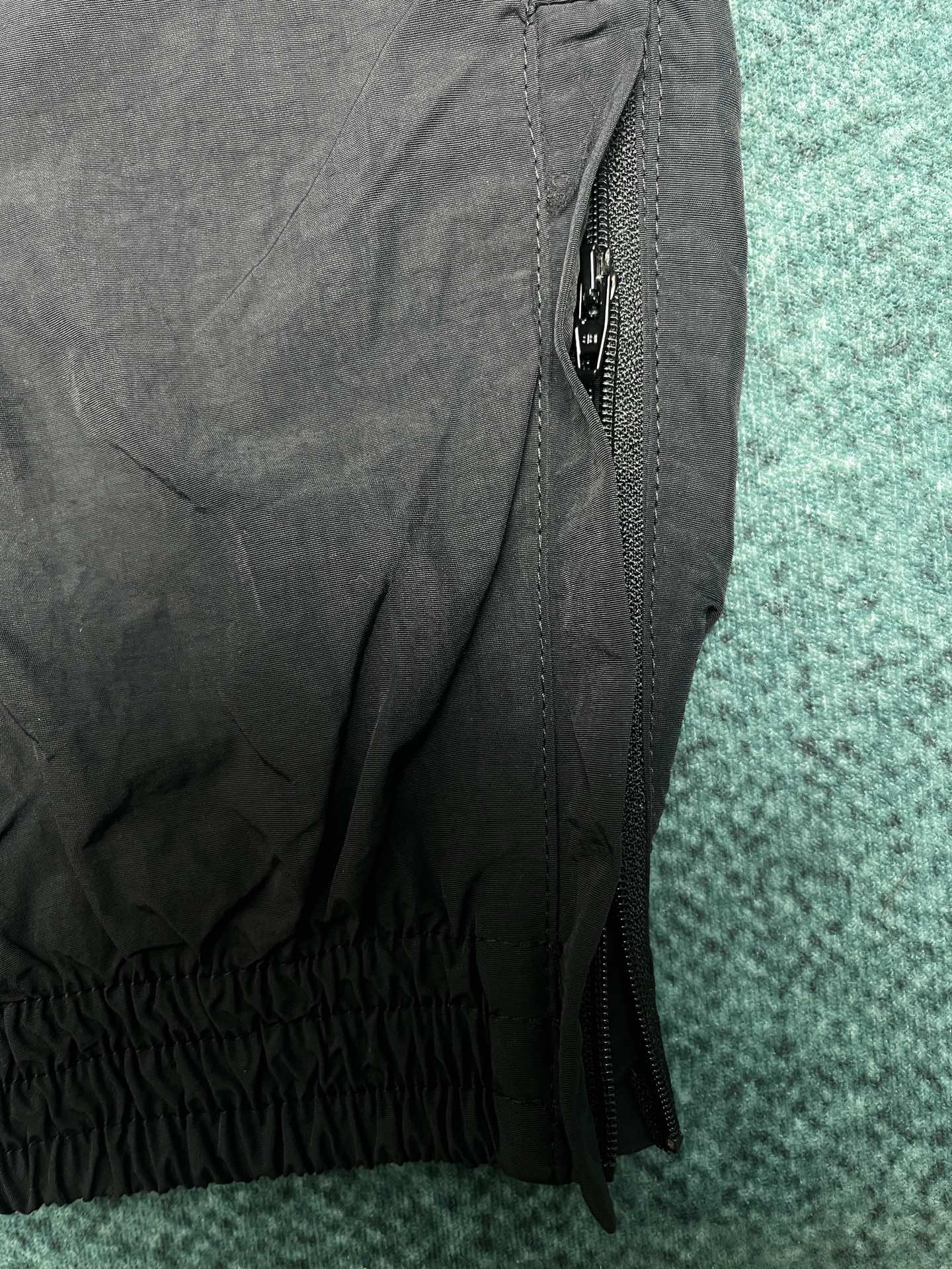 타일공장/발렌시아가 24ss 봄여름 신상 바지