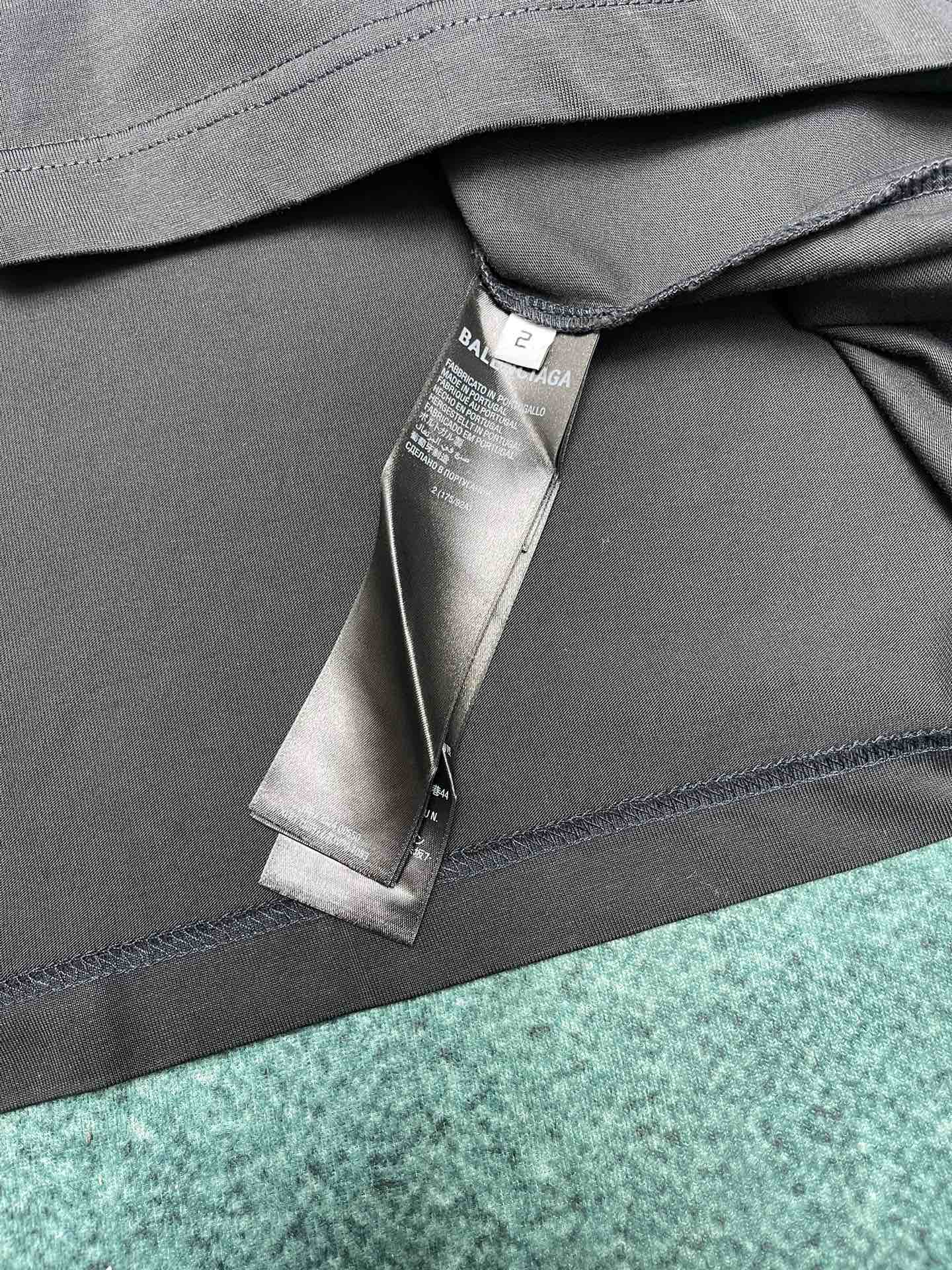 타일공장/발렌시아가 24ss 가을 신상 티셔츠 긴팔