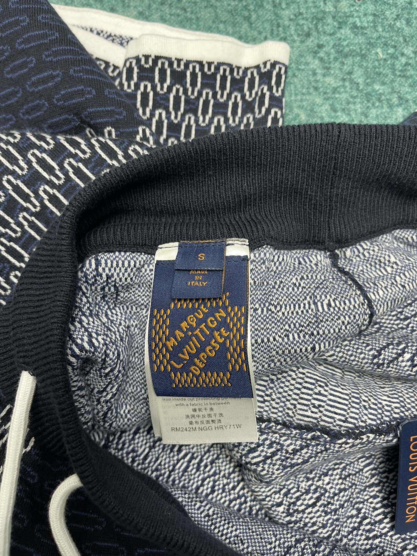 타일공장/루이비통 24ss 신상 반바지 니트