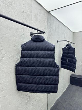 체인2호/디올 남성 다크 로고 패딩 조끼