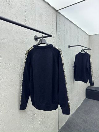 체인2호/디올 소매 스트랩 스웨터