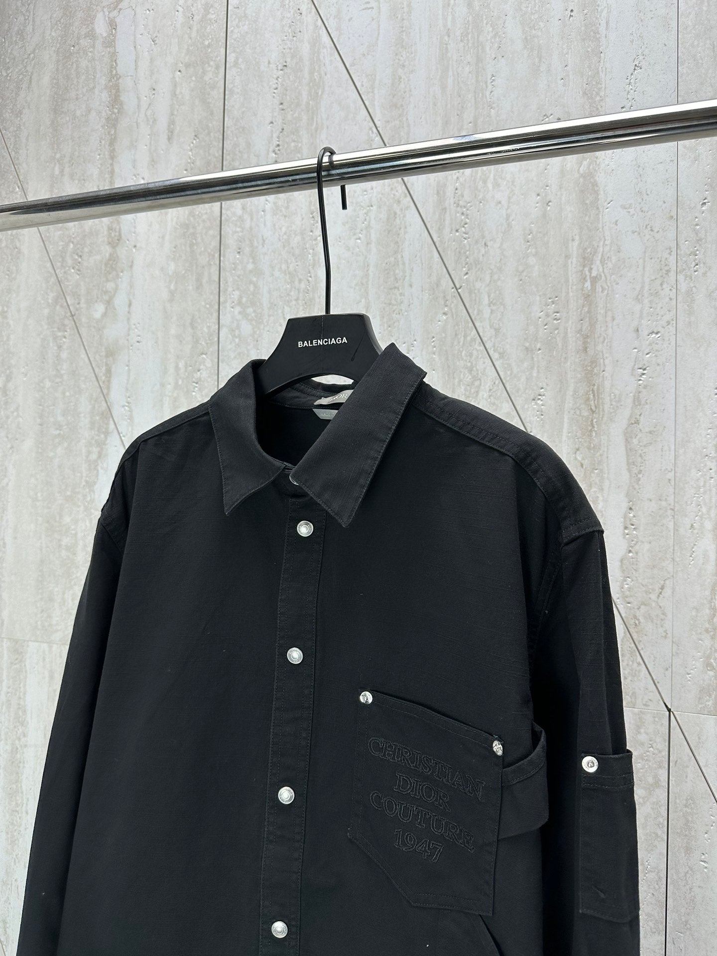 체인2호/디올 남성 24Fw 가슴 자수 셔츠 코트