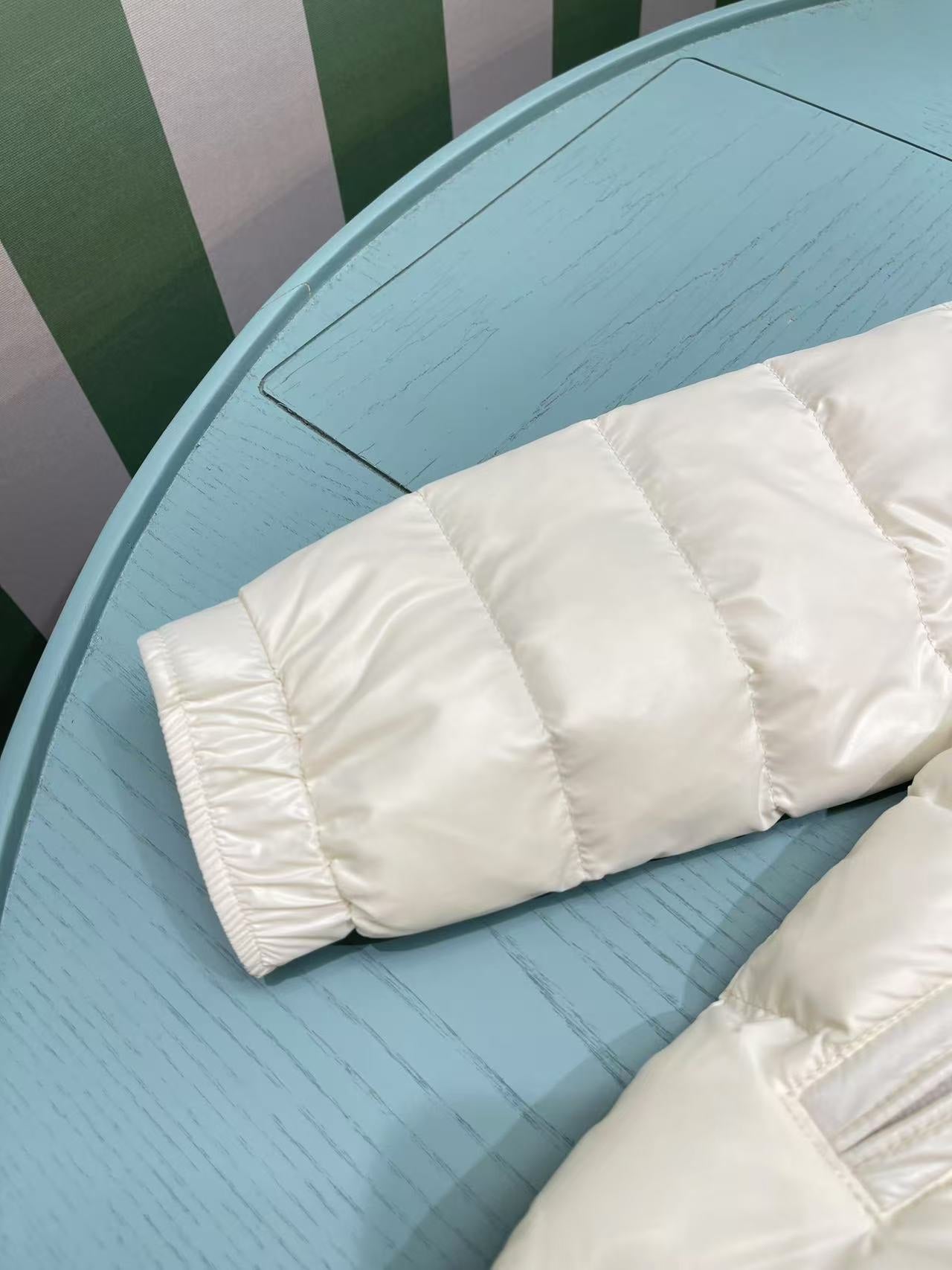 AA/몽*레어 아동 패딩 코트