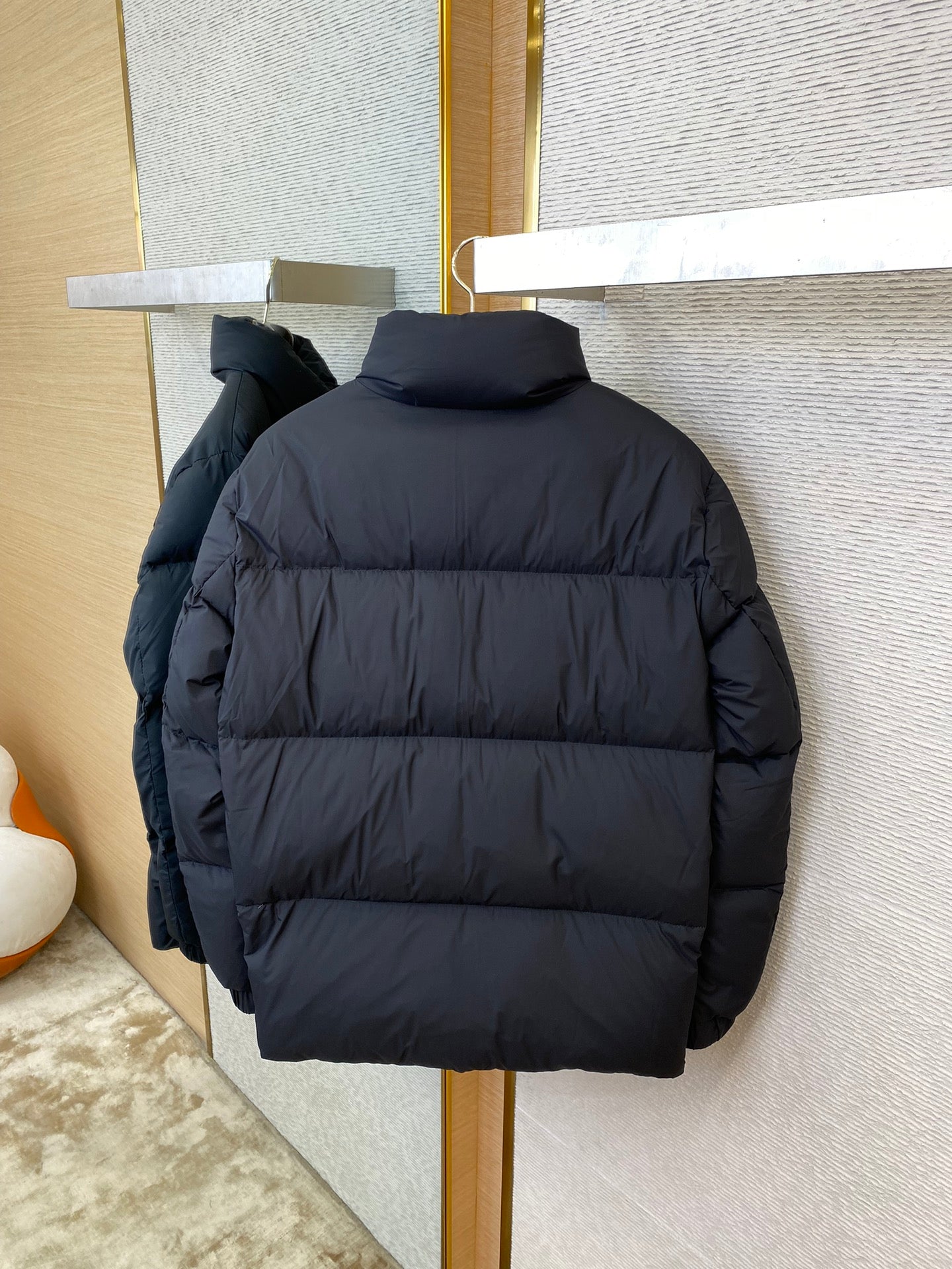 체인2호/프라다 남성 패딩 코트