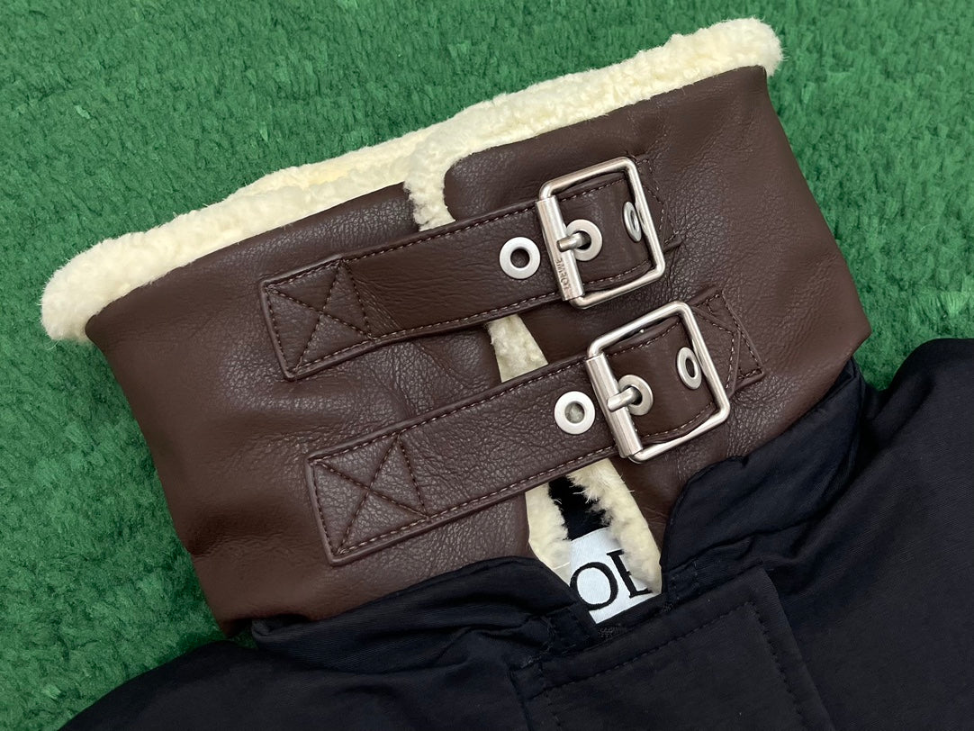 R공장 / 로에베 남여 면 조끼 블랙