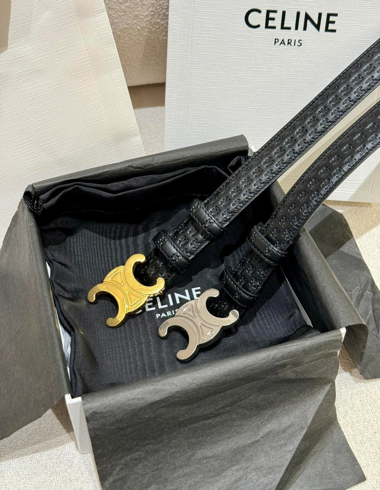 여자 셀린느 벨트