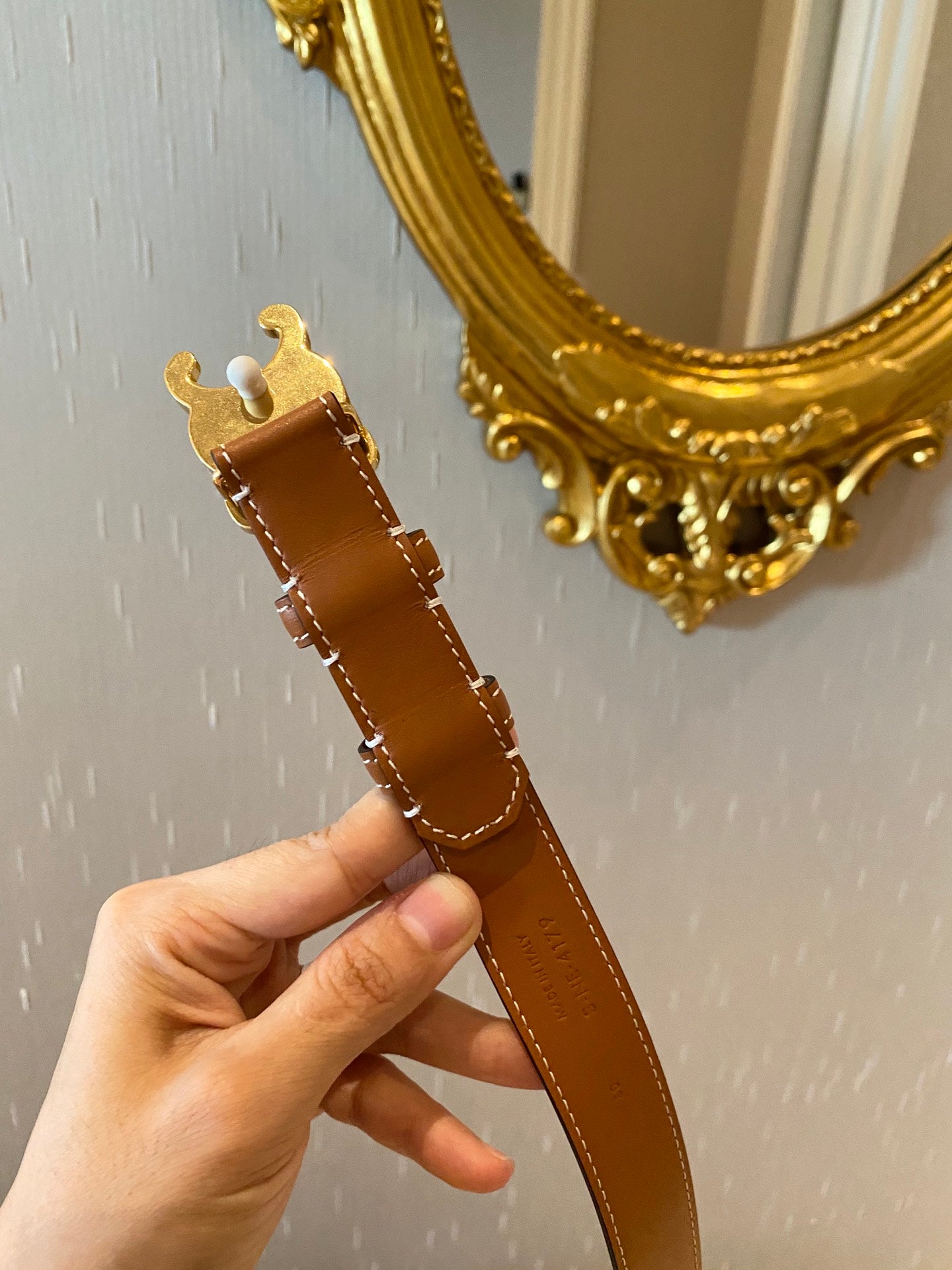 셀린느 벨트