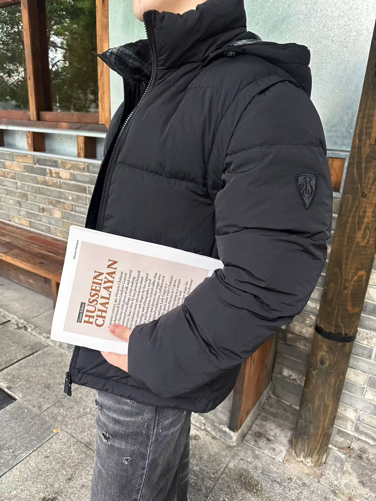 GTR셀러/ 버버리 남성 탈부착 가능한 소매 패딩