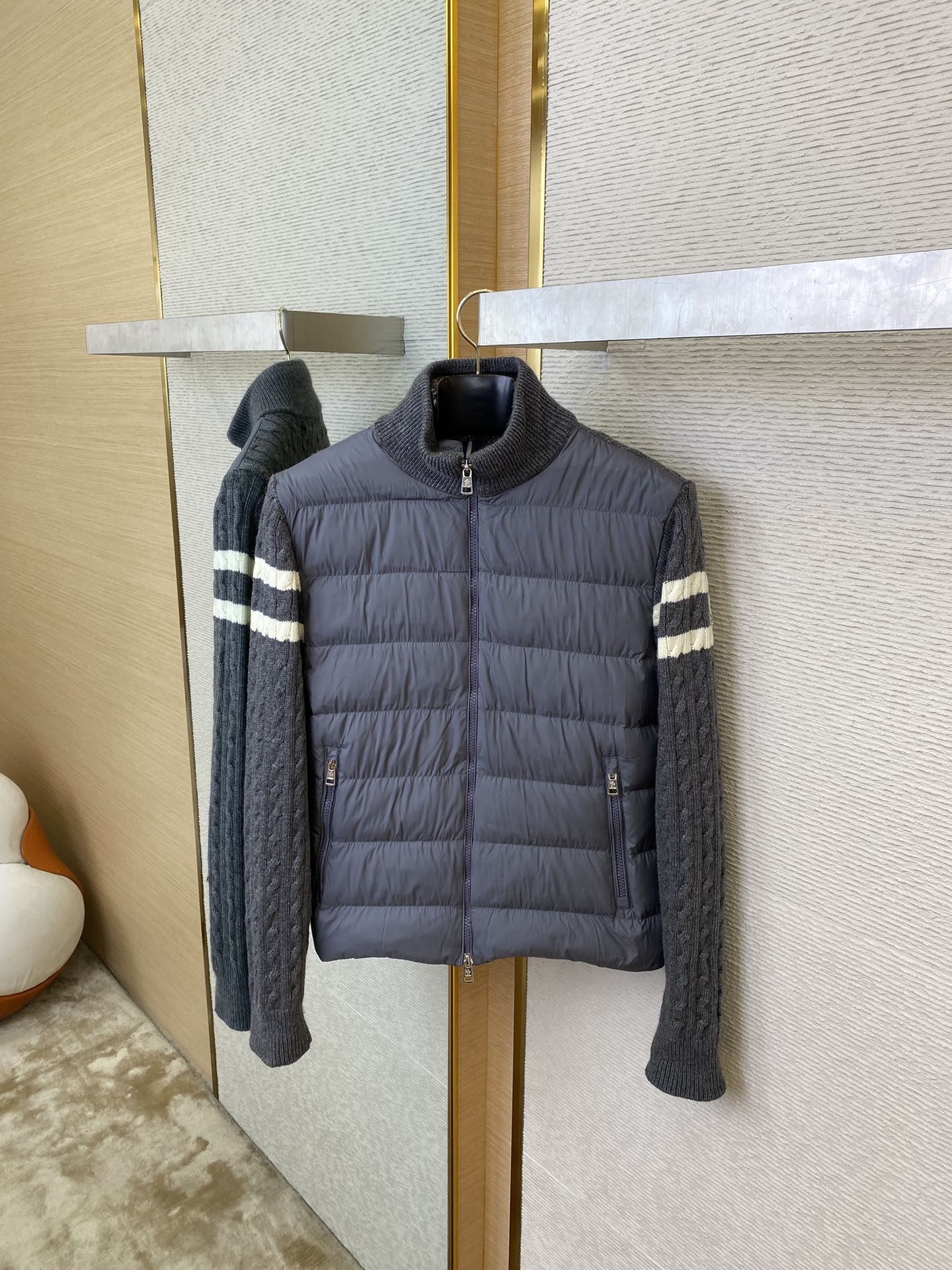 체인2호/몽*레어 남성 로고 재킷 다운 재킷