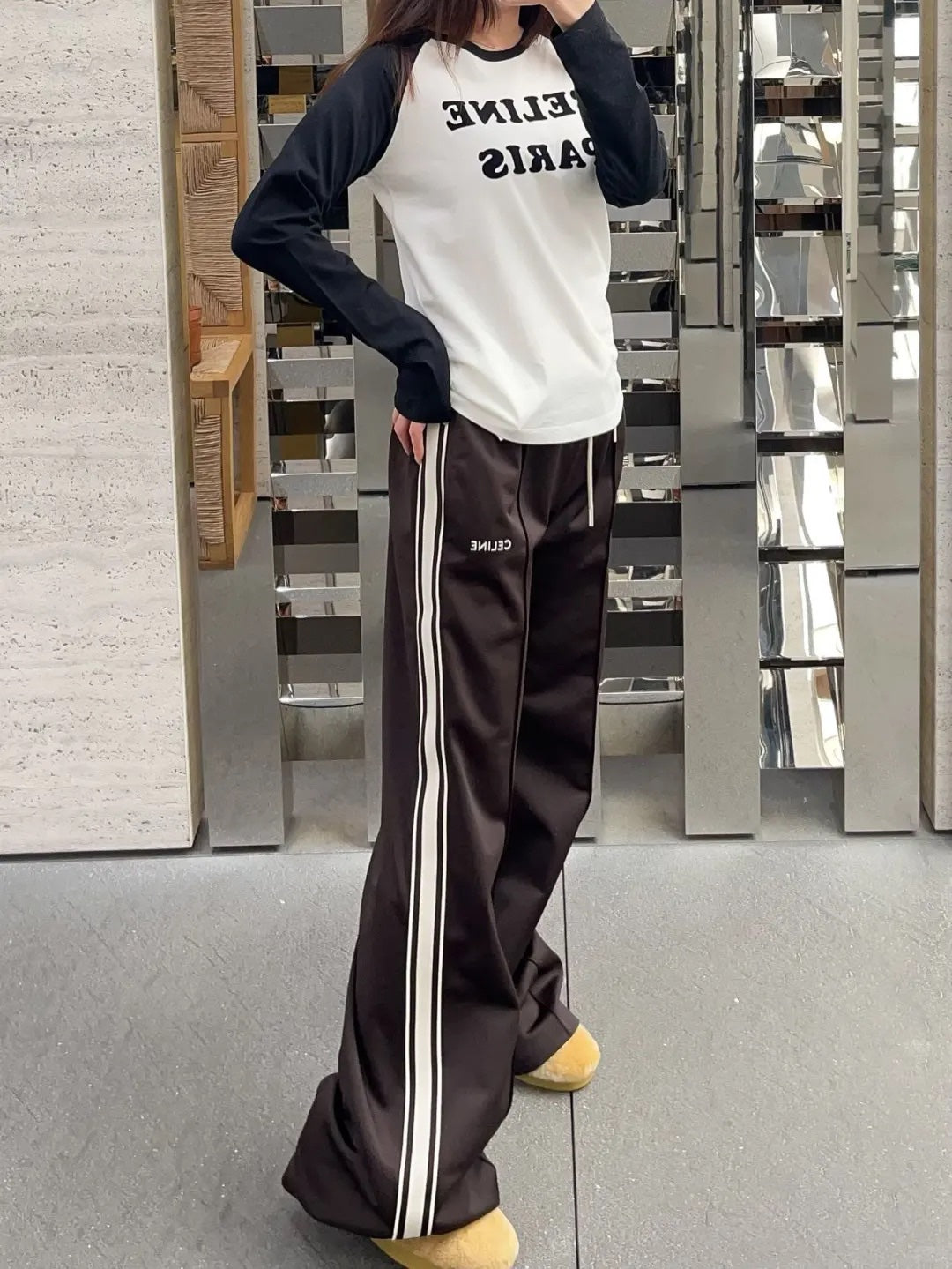 체인2호/셀린느 여성 알파벳 프린트 긴팔 티셔츠