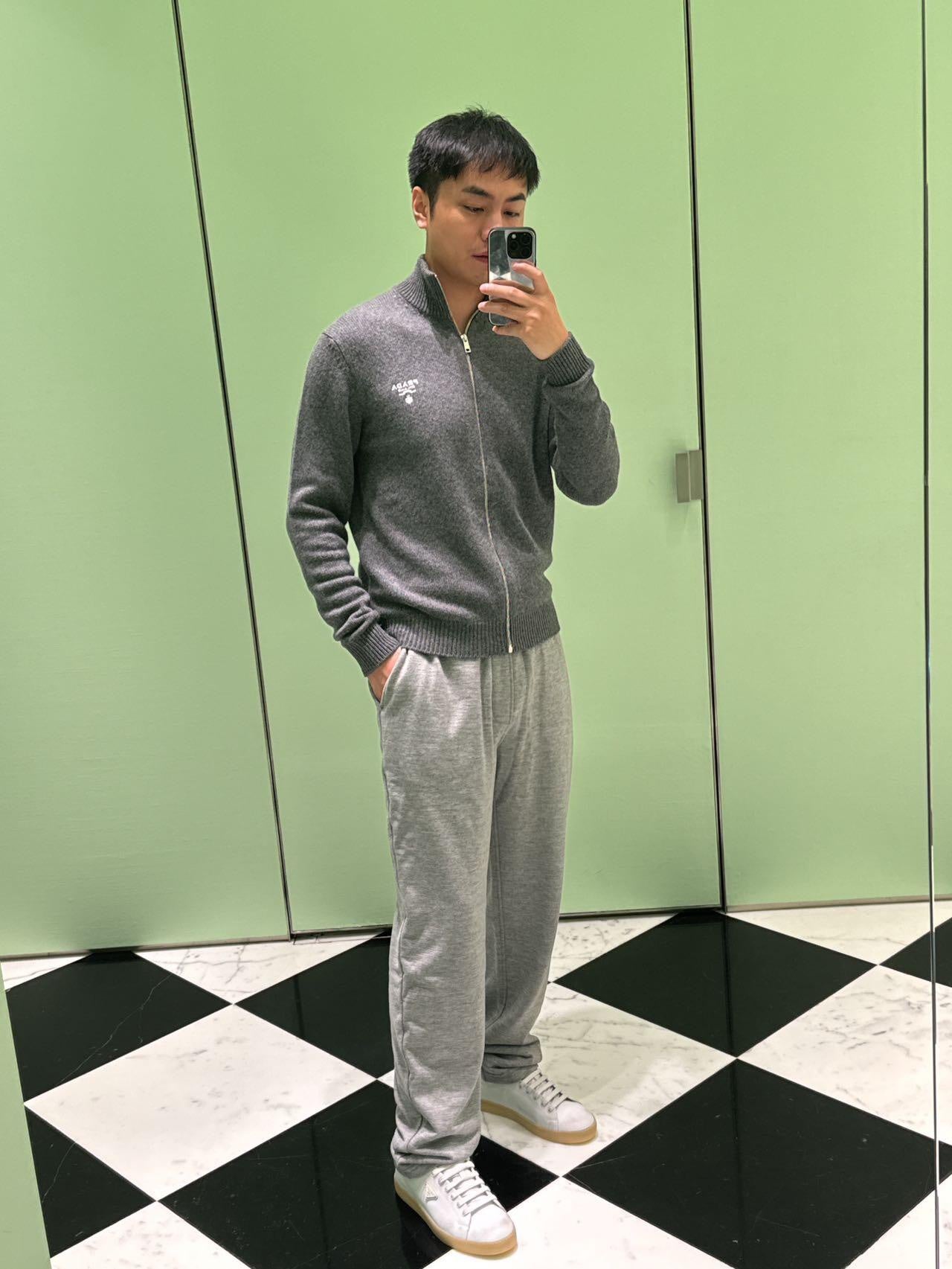 체인2호/프라다 남성 울 자수 지퍼 카디건